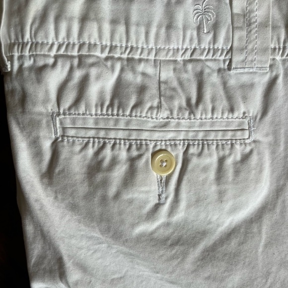 Lilly Pulitzer Resort Bermuda Shorts White Size 6 - Picture 2 of 3